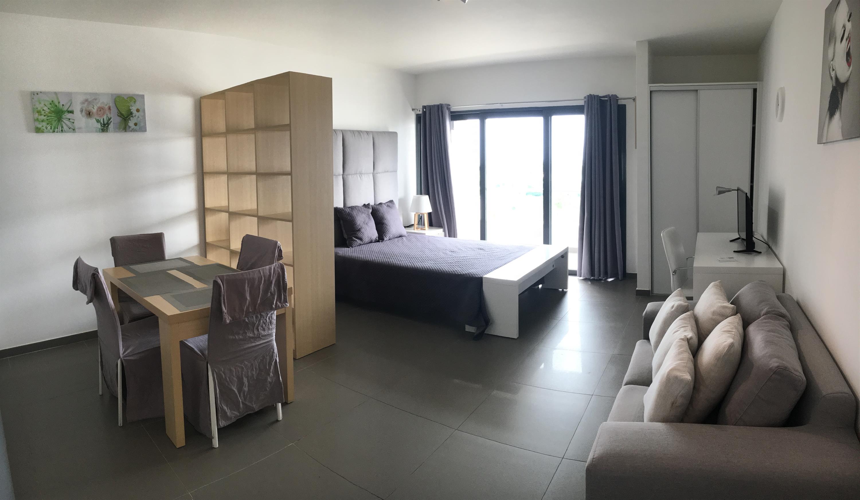 Jordan Village Building Q30